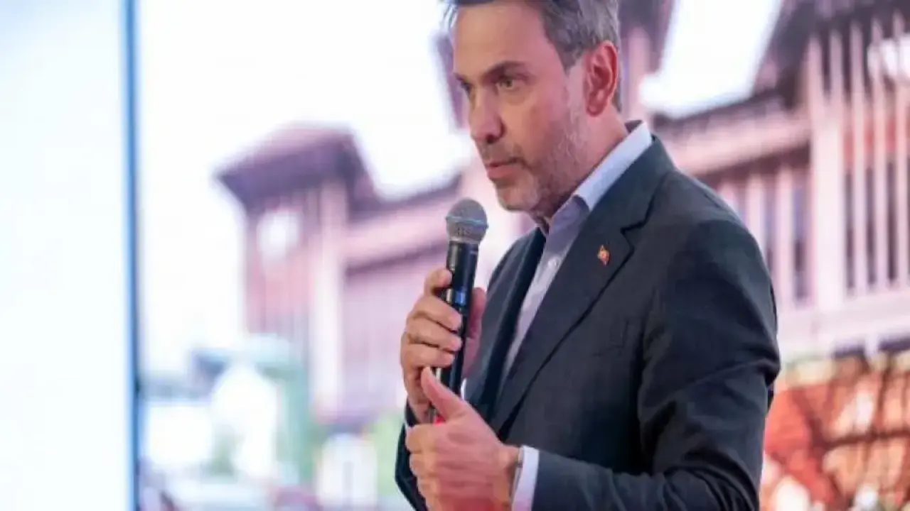 Bakan Bayraktar: 4 milyon hanenin doğal gaz ihtiyacı karşılandı