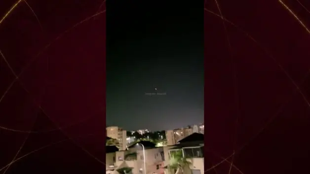 İran, İsrail'i perişan eden füzeleri işte böyle fırlattı! Tüm Tel Aviv'i aydınlattı