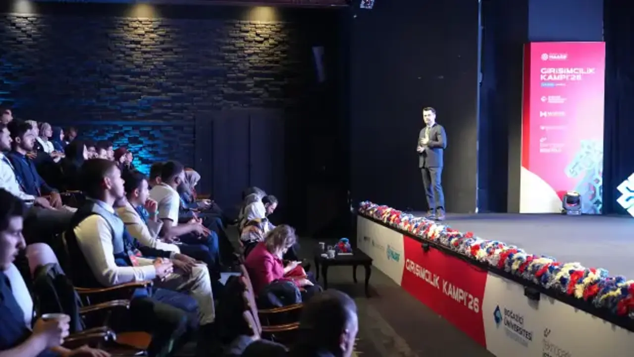 12 ülkeden Maarif Mezunları Boğaziçi’nde girişimcilik kampına girdi