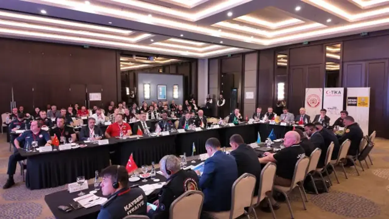 14 ülkeden itfaiyeciler Konya'da buluştu!