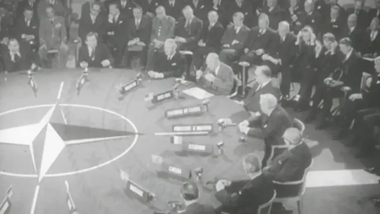 1952'den günümüze... Türkiye'nin NATO arşivi ilk kez açıldı! Daha önce görülmemiş kareler