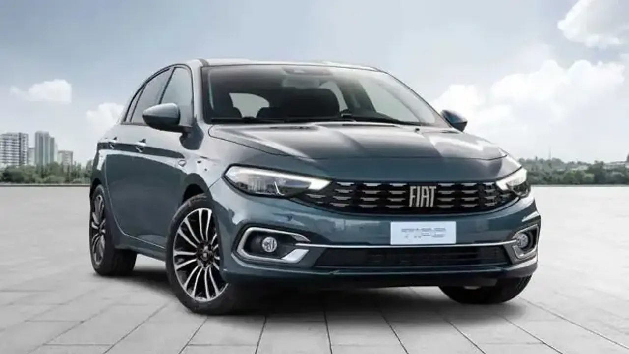 2 araba birden sürücülere veda ediyor! Kapış kapış gidiyordu