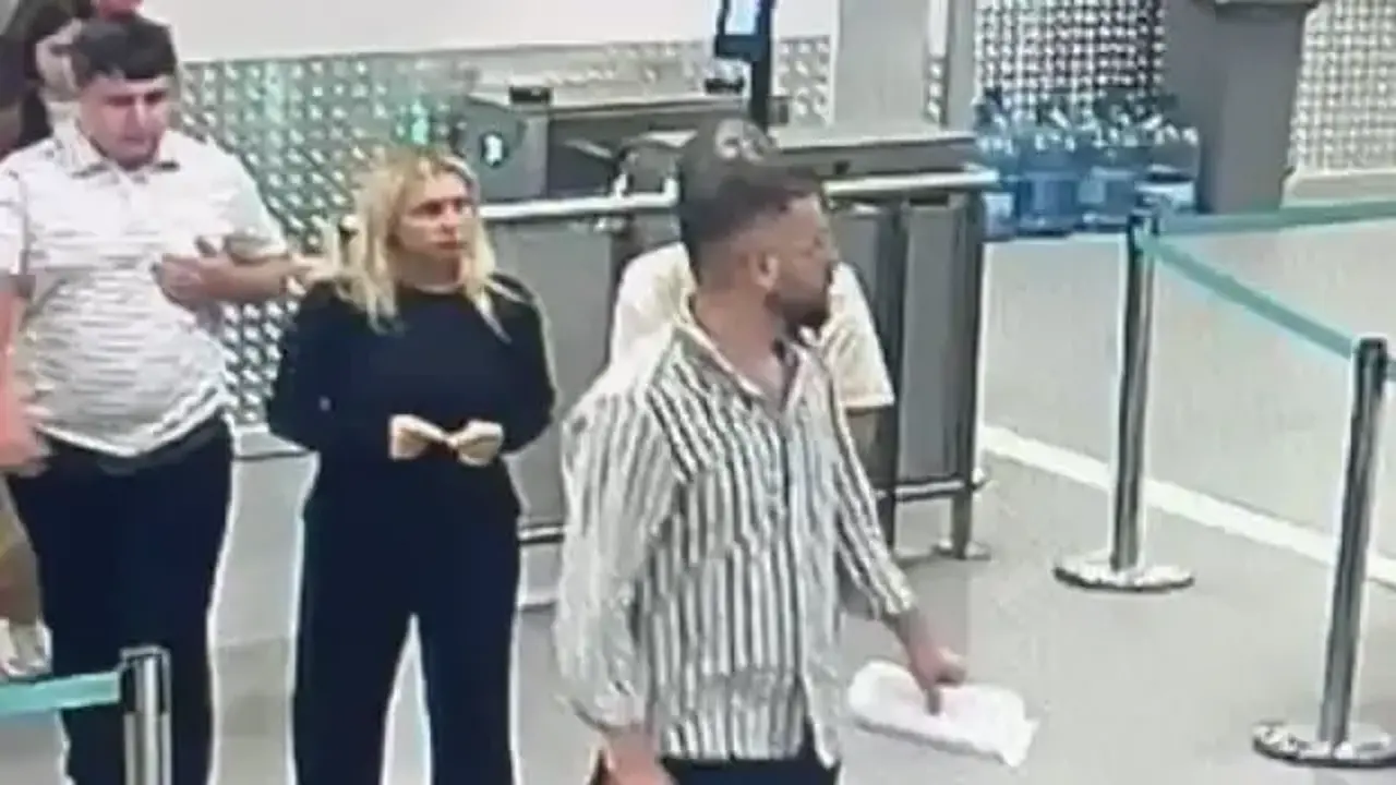 2 İngiliz yolcu, 19 kilogram uyuşturucuyla yakalandı!