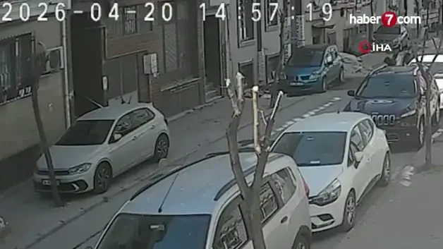 2 kadın kasayı kucaklarına alıp götürdüler: 7 milyonluk hırsızlık kamerada