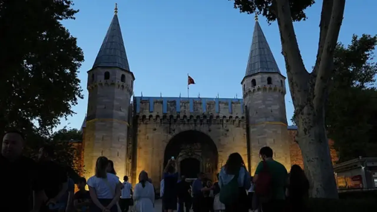 2026 Topkapı Sarayı gece turu ne zaman? Ücretler ve detaylar