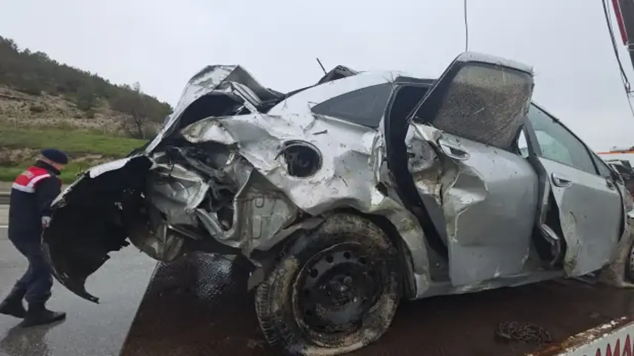60 metrelik uçurumda korkunç kaza: 1 ölü, 1 yaralı!