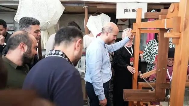 8. Etnospor Kültür Festivali'nde Bilal Erdoğan geleneksel dokuma sanatını deneyimledi