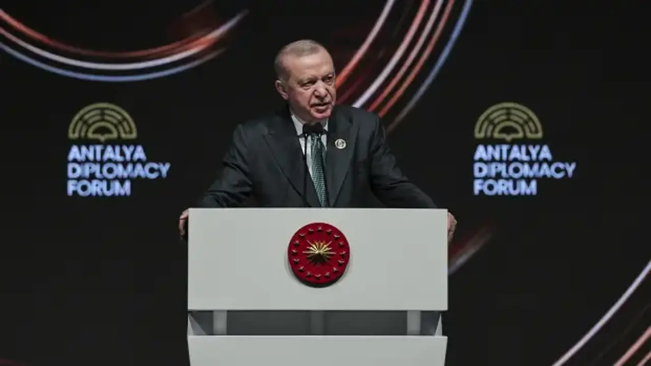 ABD'li uzmanın çarpıcı analizi: Türkiye Moskova ve Kiev'le görüşebiliyor, bu bir değerdir