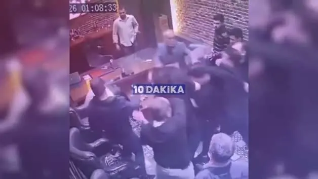 Adana'da Teksas'ı andıran kavga! Eski polisin öldürüldüğü kavganın görüntüleri ortaya çıktı