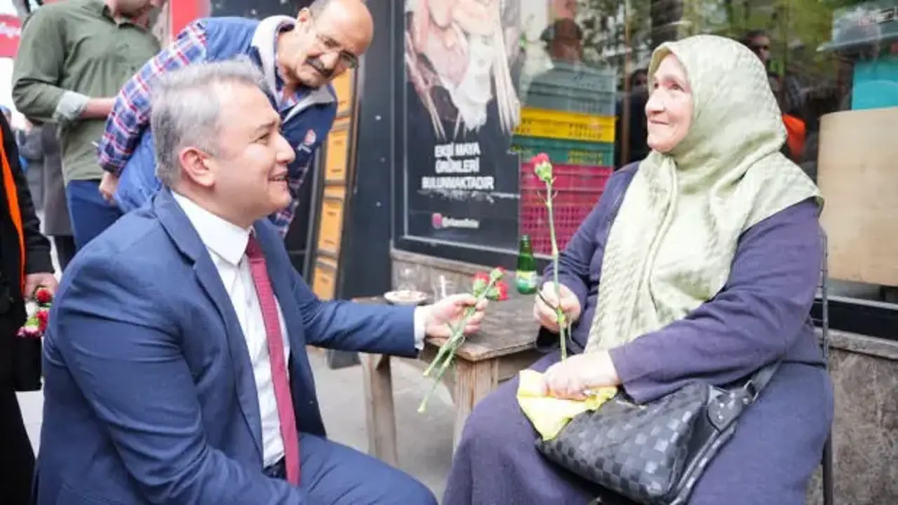 AK Parti İstanbul milletvekilleri her cuma sahada