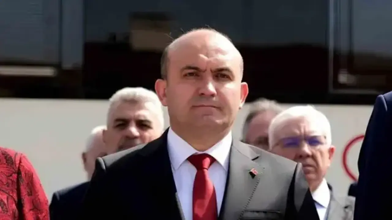 AK Parti’den CHP'li belediyeye Porsuk Çayı tepkisi