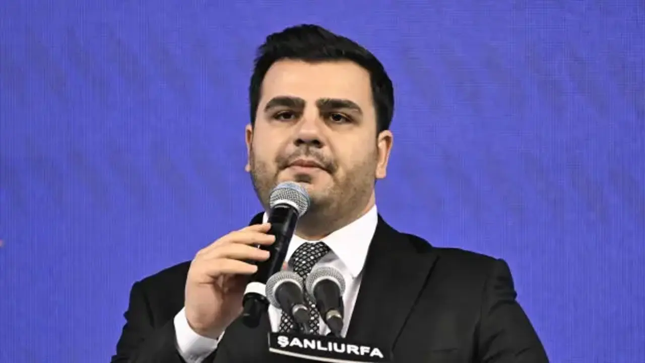 AK Parti'li İnan: Haluk Levent’in siyasetçi versiyonu Özgür Özel…