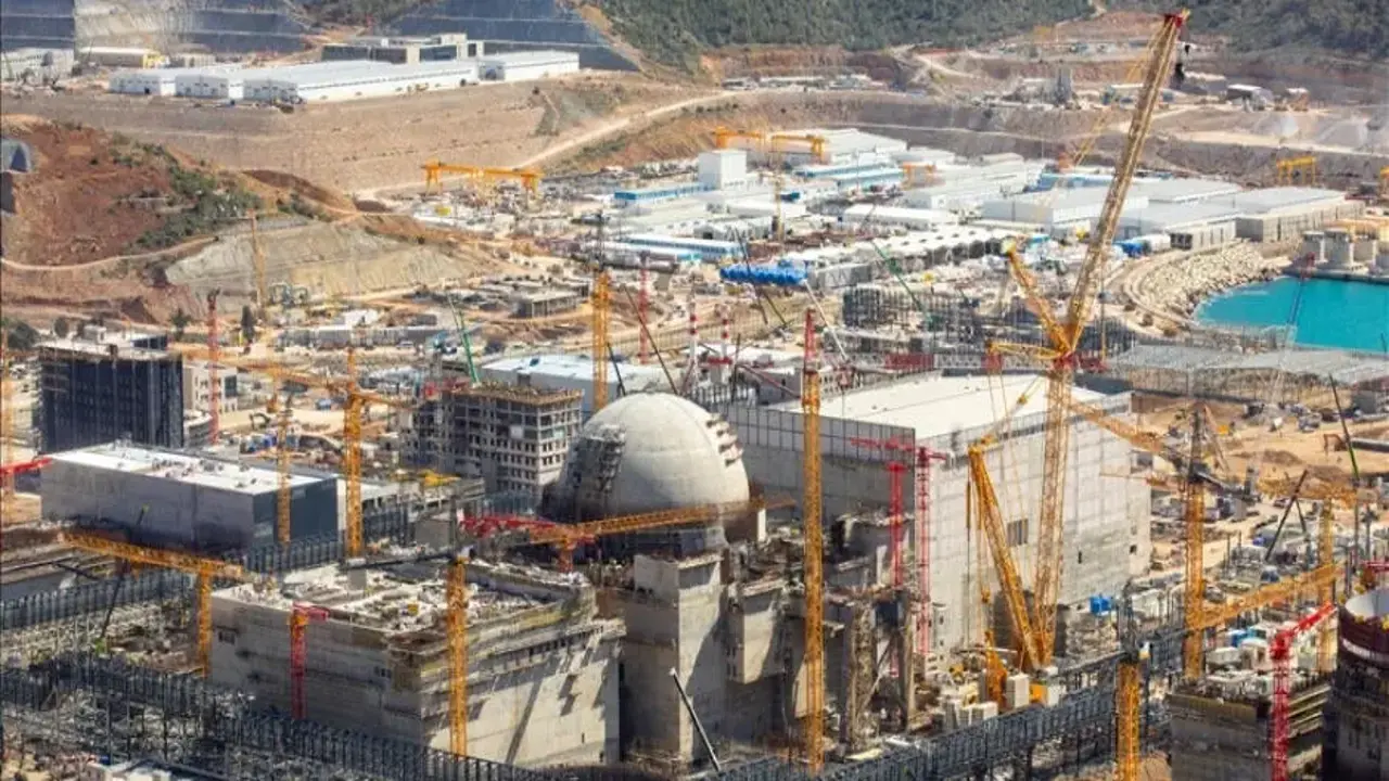 Akkuyu’ya sadece nükleer yetmedi: Sahada gündem hibrit enerji!