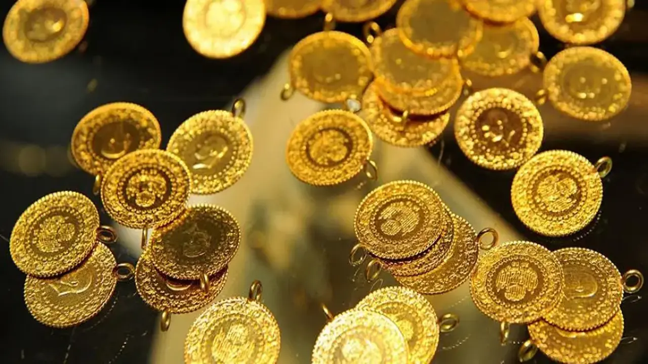 Altın fiyatları 2,5 ayın en düşüğünde: Alım için büyük fırsat mı? Uzmanlar tarih verdi!