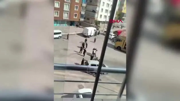 Ankara'da kalabalığın üzerine pompalı tüfekle ateş açtı; o anlar kamerada