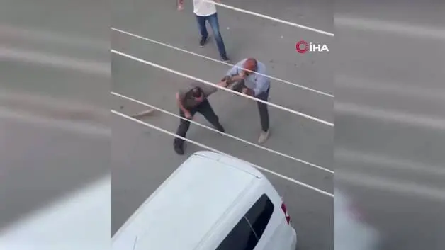 Ankara'da sokak ortasında silahlı ve sopalı kavga yürekleri ağza getirdi