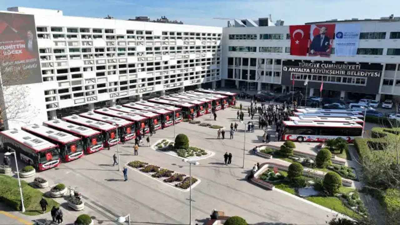 Antalya Büyükşehir Belediyesine yönelik soruşturmada 10 gözaltı!