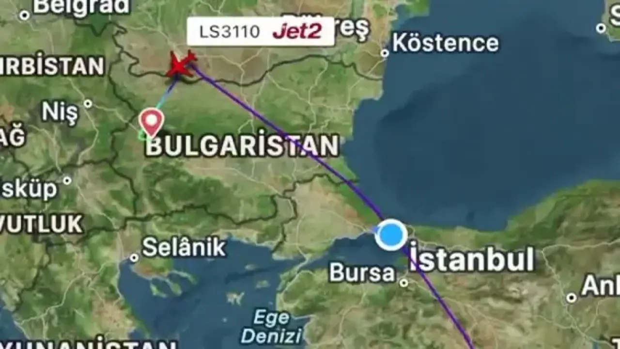 Antalya’dan kalkan Jet2 uçağında yolcular sorun çıkardı; uçak acil iniş yaptı