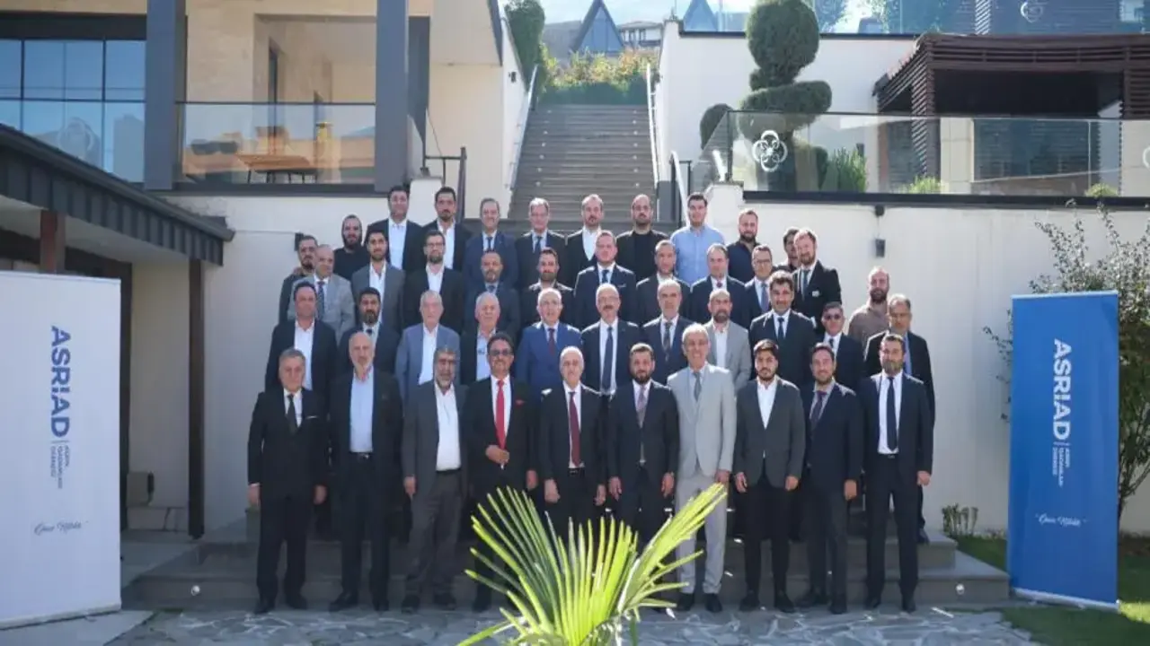ASRİAD’dan küresel ekonomi bildirgesi: “Artık yeryüzünde kuralsızlık hâkim”