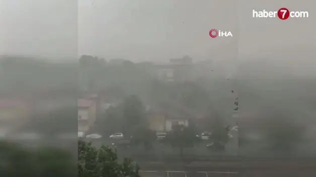Avrupa kavrulurken Romanya fırtınaya teslim oldu: 1 ölü, binlerce yardım çağrısı