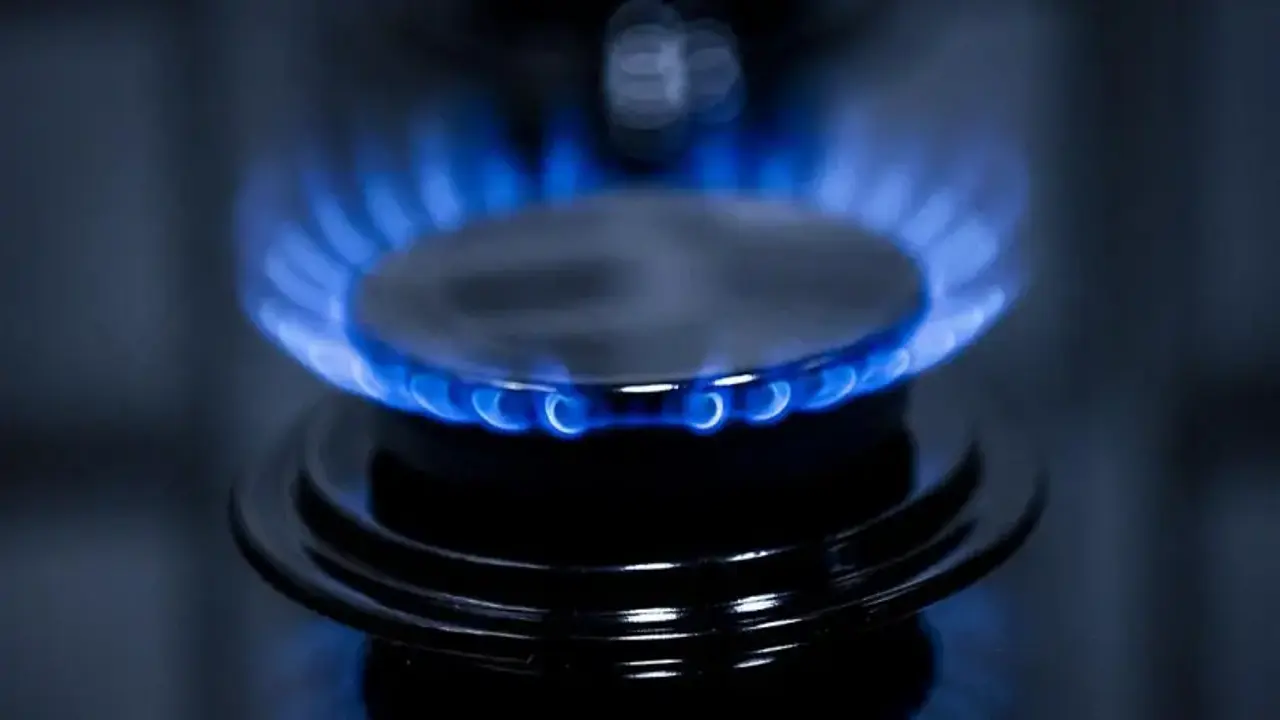 Avrupa'da doğal gaz fiyatları haftaya yükselişle başladı