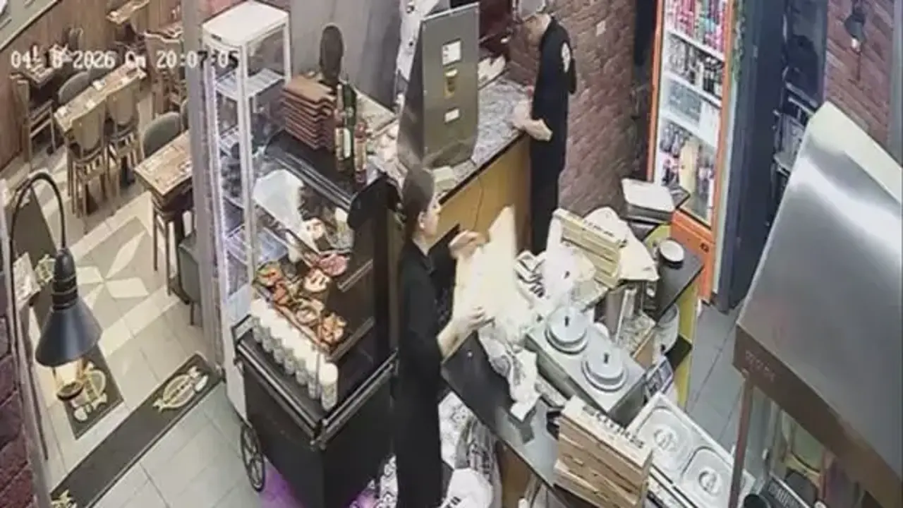 Aynı kişi adına 25 sipariş! Kuryeler peş peşe geldi, oteldekiler şaştı kaldı