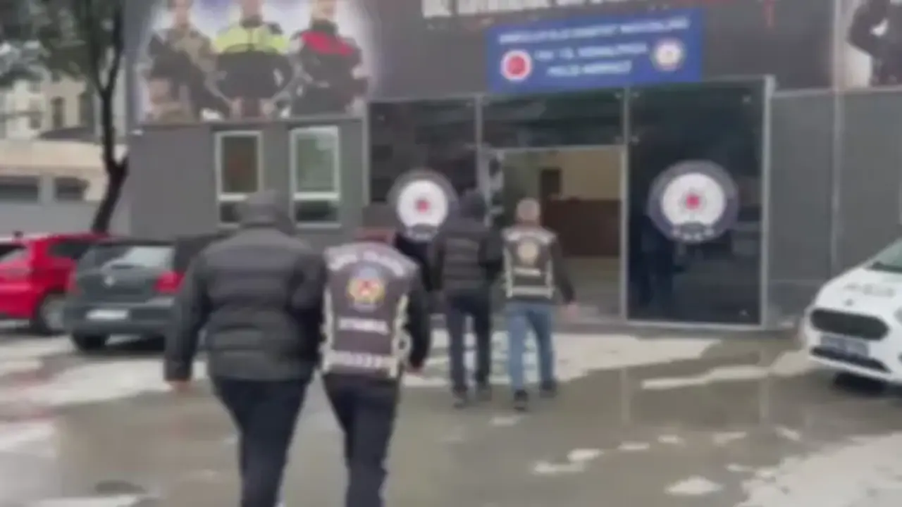 Bağcılar'da trafikte tartışan 2 sürücüye 360 bin lira para cezası