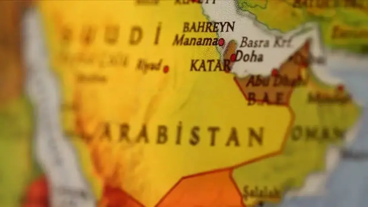Bahreyn vatandaşlarının İran'a gitmesini yasakladı