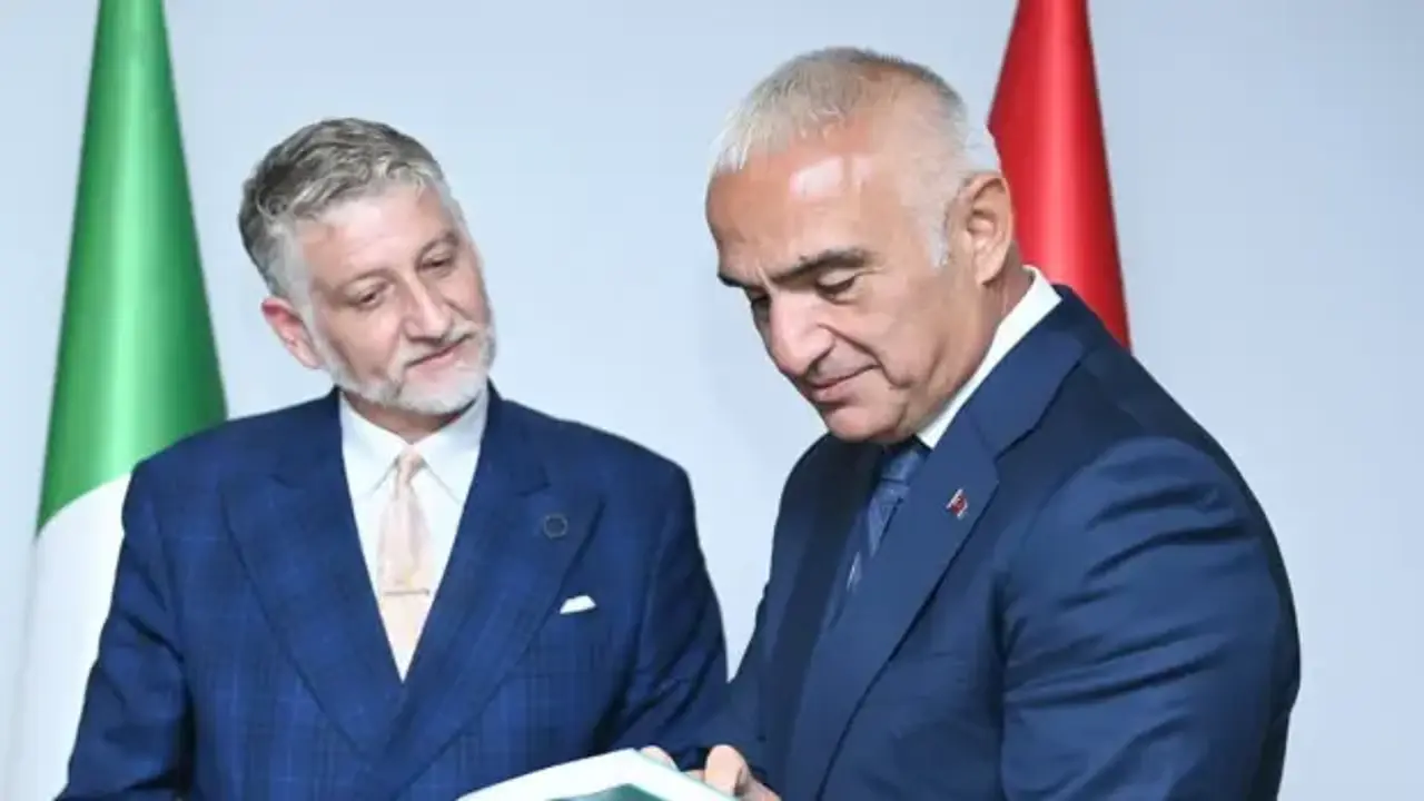 Bakan Ersoy, İtalyan mevkidaşı Giuli ile bir araya geldi
