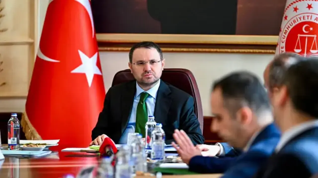 Bakan Gürlek: “Yargıyı el birliğiyle daha da hızlandıracağız”