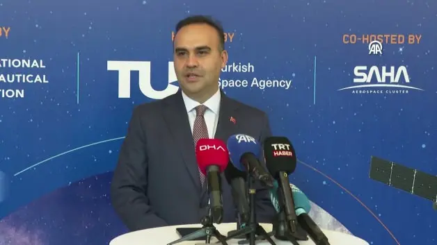 Bakan Kacır: 2027 yılı Türkiye'nin Ay Misyonu'nu gerçekleştirdiği bir sene olacak
