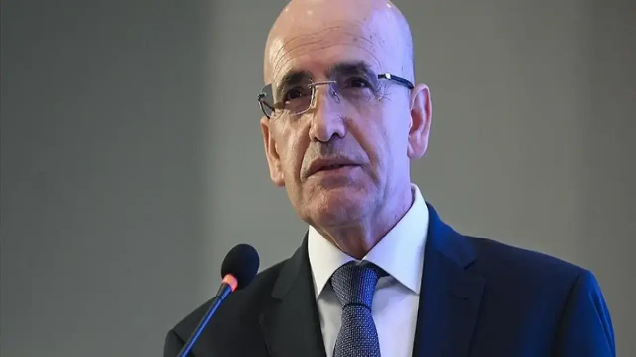 Bakan Şimşek duyurdu: 11 yıl sonra ekonomi yönetiminde bir ilk!