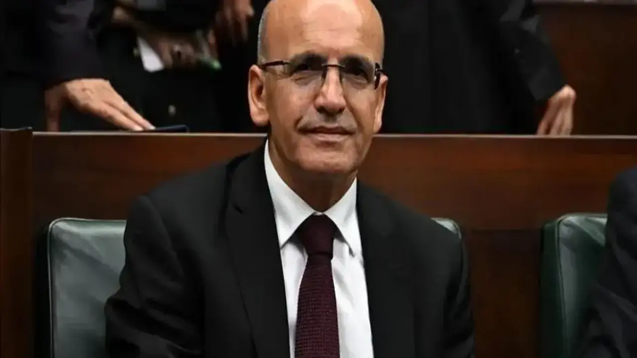 Bakan Şimşek: Enerjide dışa bağımlılığı azaltacak adımları sürdüreceğiz