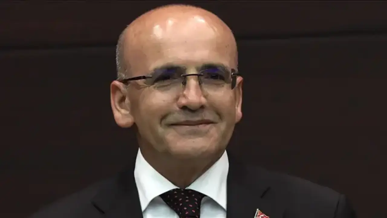 Bakan Şimşek, Londra'da iklim finansmanı etkinliklerine katılacak