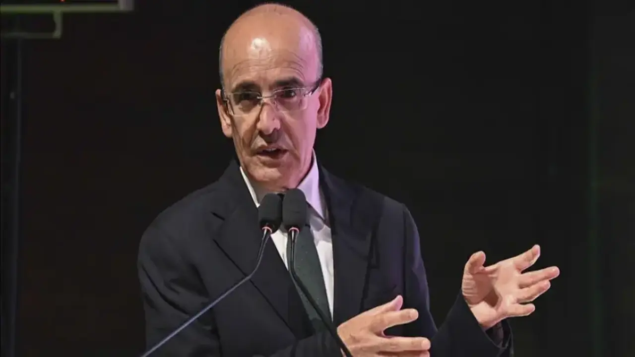 Bakan Şimşek nisan ayı ödemeler dengesi verilerini değerlendirdi