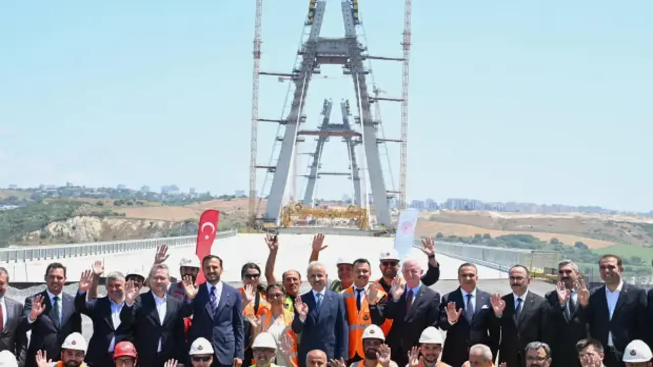 Bakan Uraloğlu duyurdu: Kuzey Marmara Otoyolu’nun son halkasında çalışmalar hızlandı