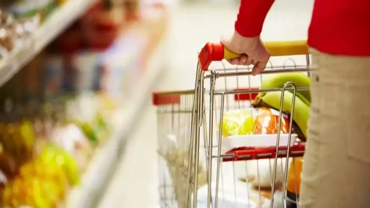 Bakanlık uygunsuz 2 bin 345 parti gıda ürününü ifşa etti