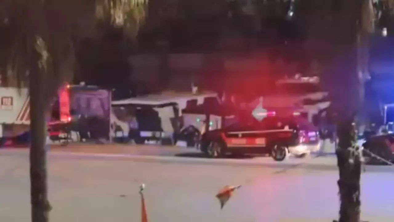 Bakırköy'de yatta çıkan yangında 1 kişi hayatını kaybetti