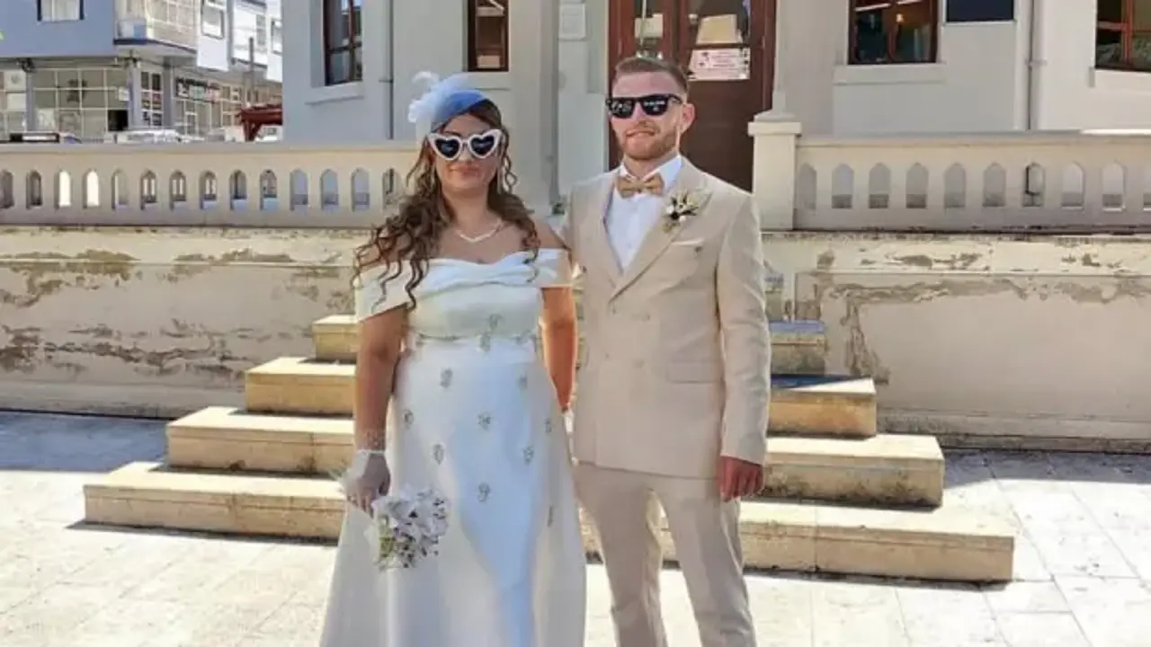 Balayı tatili acıyla bitti: Denize atlayan damat hayatını kaybetti