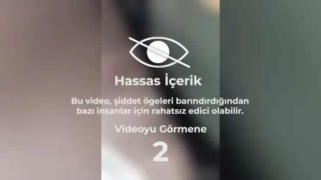 Bangladeş'te tüyleri diken diken eden anlar! Baba ve oğlu trenin altında kaldı