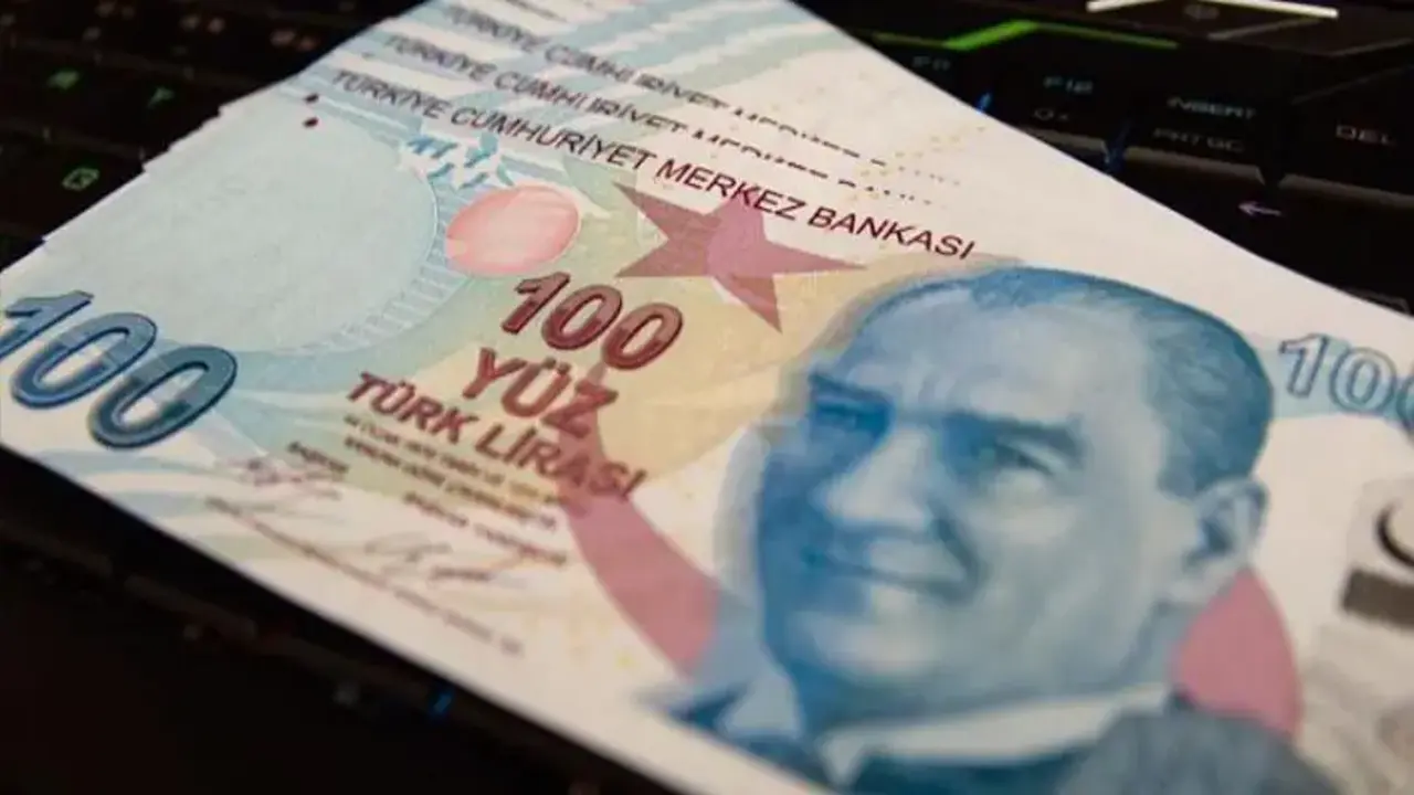 Bankacılar akın ediyordu! Artık o saatten sonra tek bir müşteri bile içeri alınmayacak!