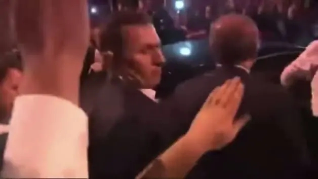 Başkan Erdoğan o sözleri duydu, alnından öptü: 