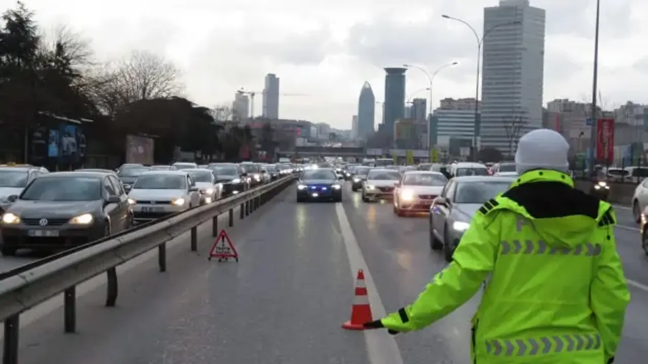 Bazı yollar trafiğe kapatılacak