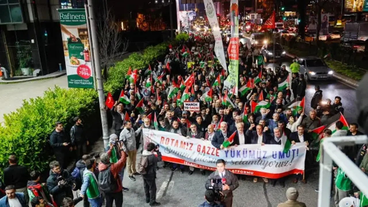 Binlerce kişi Sumud ve Gazze’ye destek için İsrail Konsolosluğu’na yürüdü