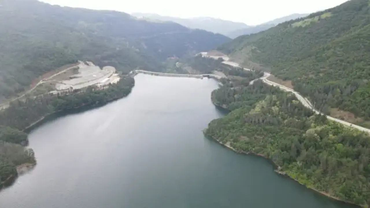 Bir ilde daha taşkın riski! Barajlar yüzde yüz doldu, yetkililerden uyarı geldi!