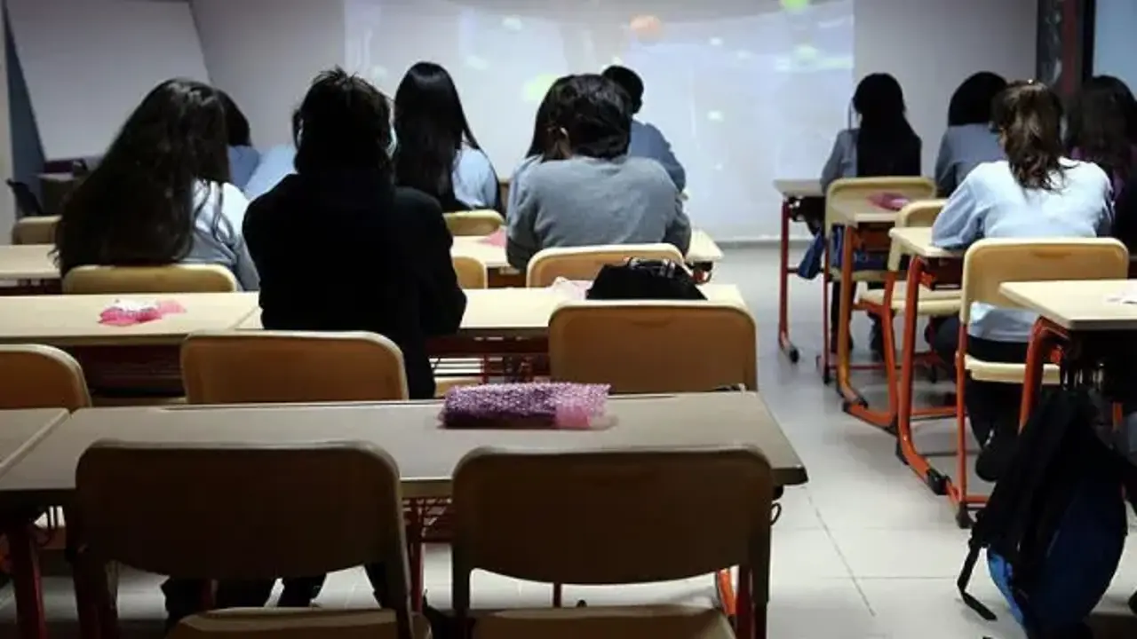 Bir sınıfta 4 öğretmen değişince KDK devreye girdi
