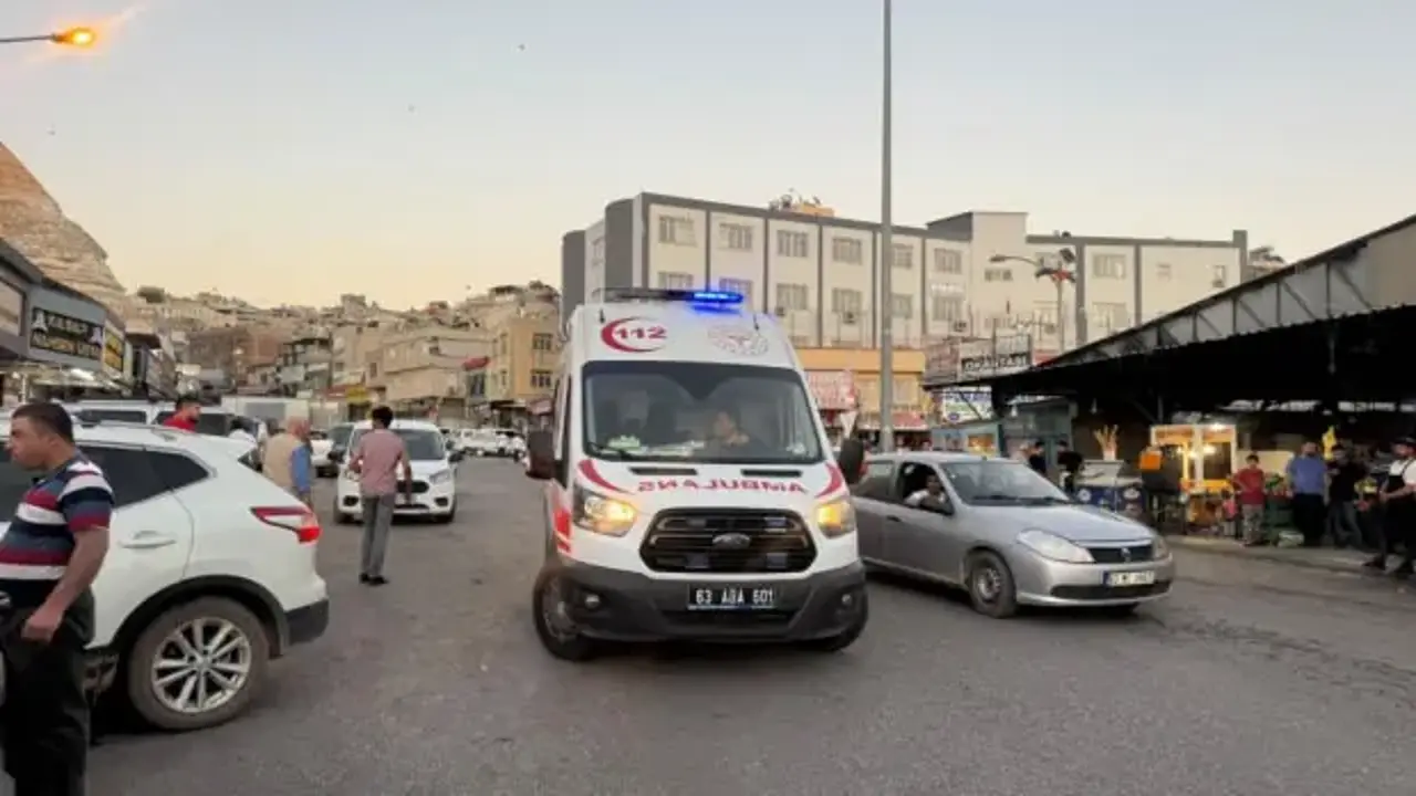 Birecik'te bıçaklı kavga: 1 yaralı