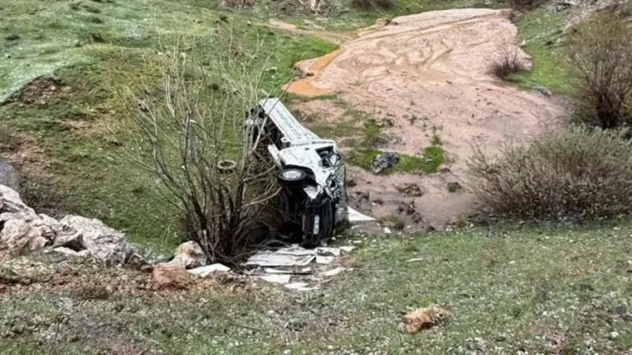 Bitlis’te trafik kazası: 4 yaralı