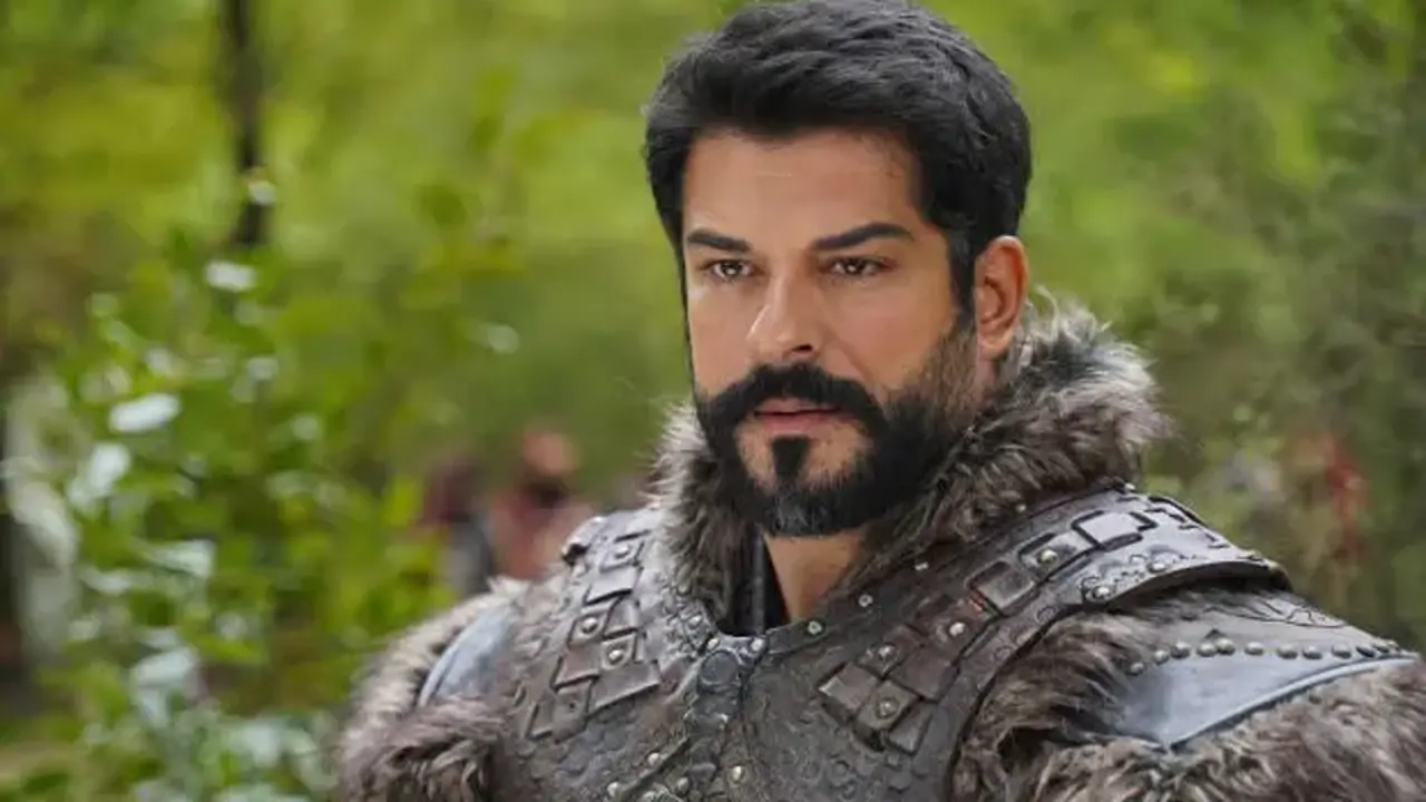 Burak Özçivit, ezber bozacak diziyle dönüyor! Ters köşe yaptı