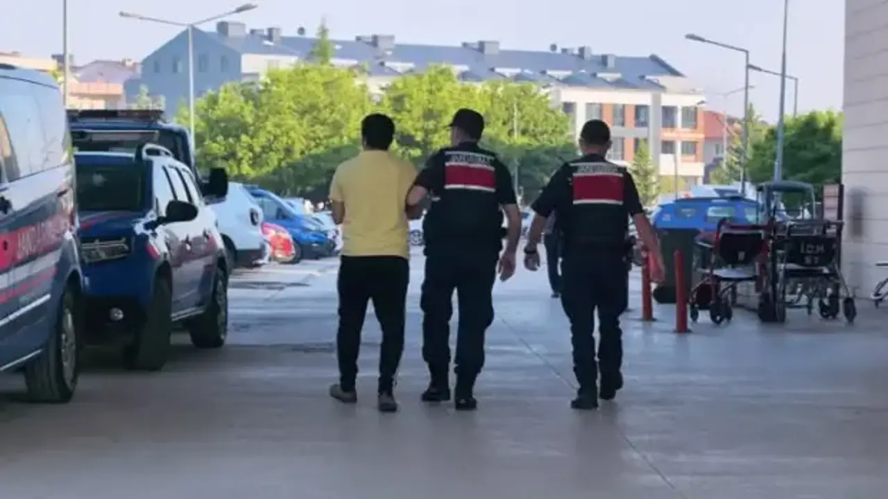 Bursa'da 70 adrese 'uyuşturucu' baskını; 60 gözaltı